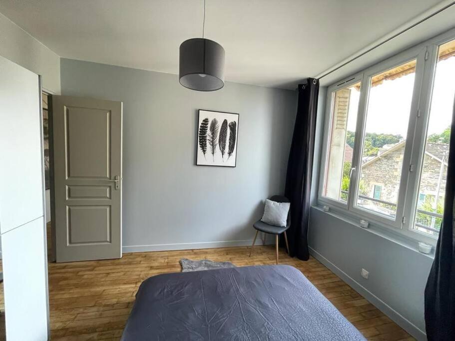 Logement a Brive avec terrasse près du centre-ville et de la Gare avec Netflix Fibre et Stationnements gratuits Extérieur photo